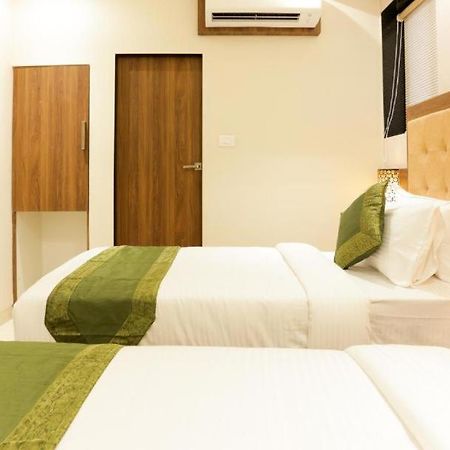 Hotel Delight Mumbai Dış mekan fotoğraf