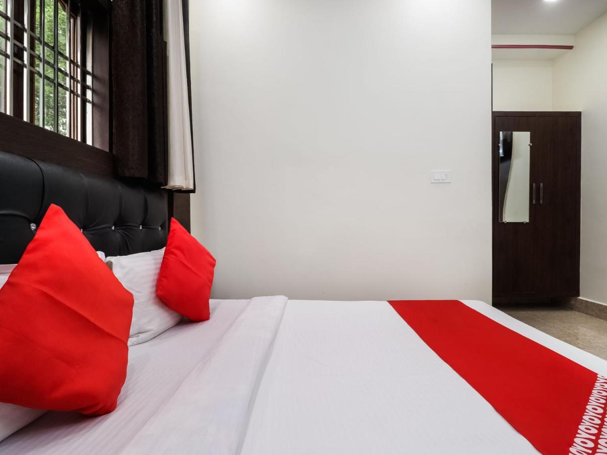 Hotel Delight Mumbai Dış mekan fotoğraf