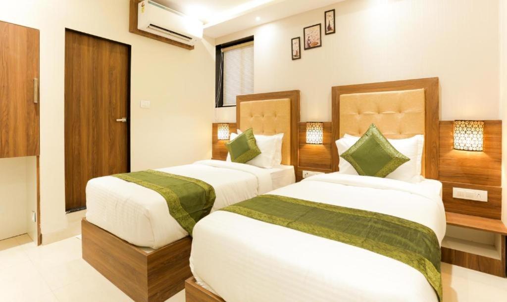Hotel Delight Mumbai Dış mekan fotoğraf